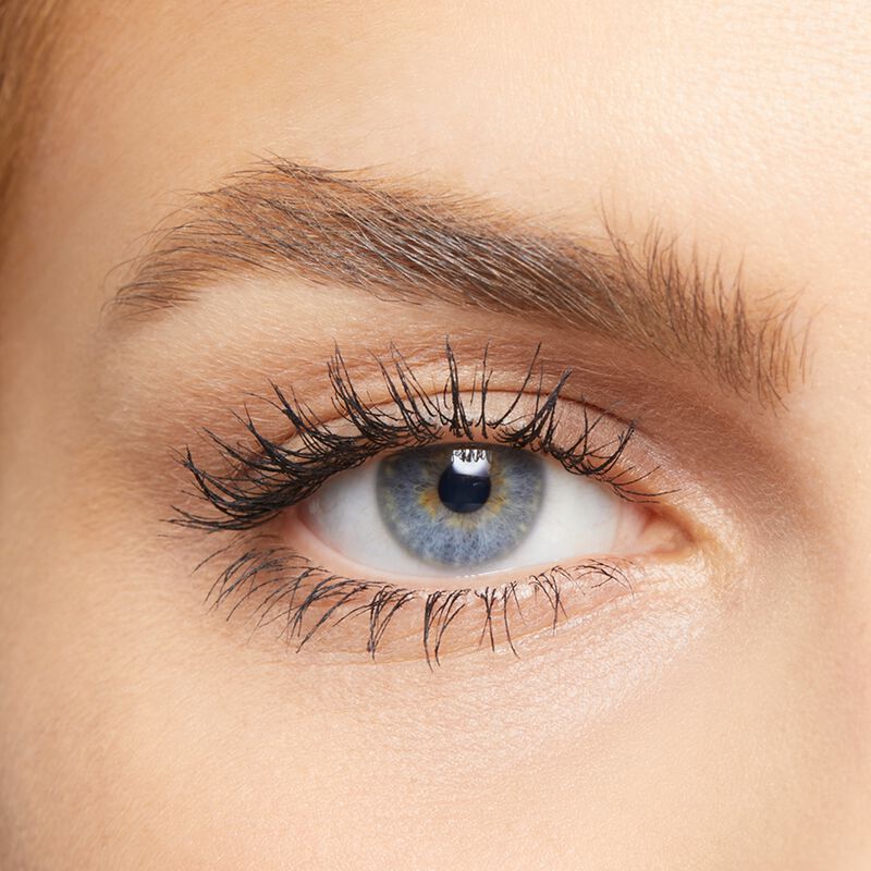 Close-up of fair-skinned model&rsquo;s eye area after using the limited-edition Mary Kay Brow Kit in Blonde